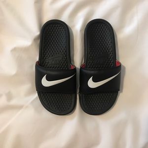 Nike Slides (youth unisex)